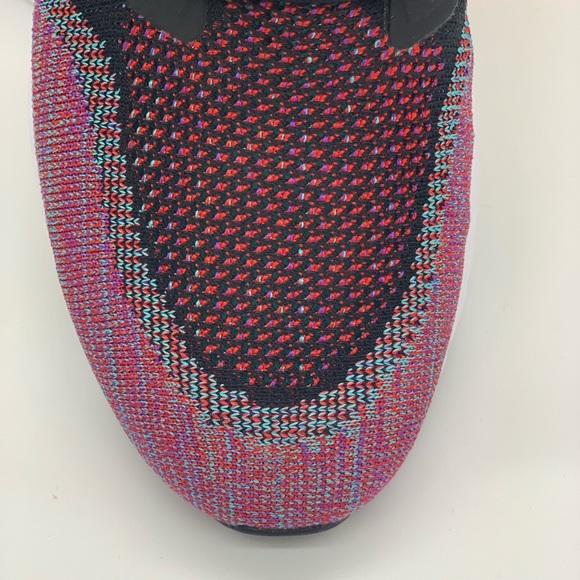 Nike Odyssey React 2 Flyknit - Picture 8 of 11